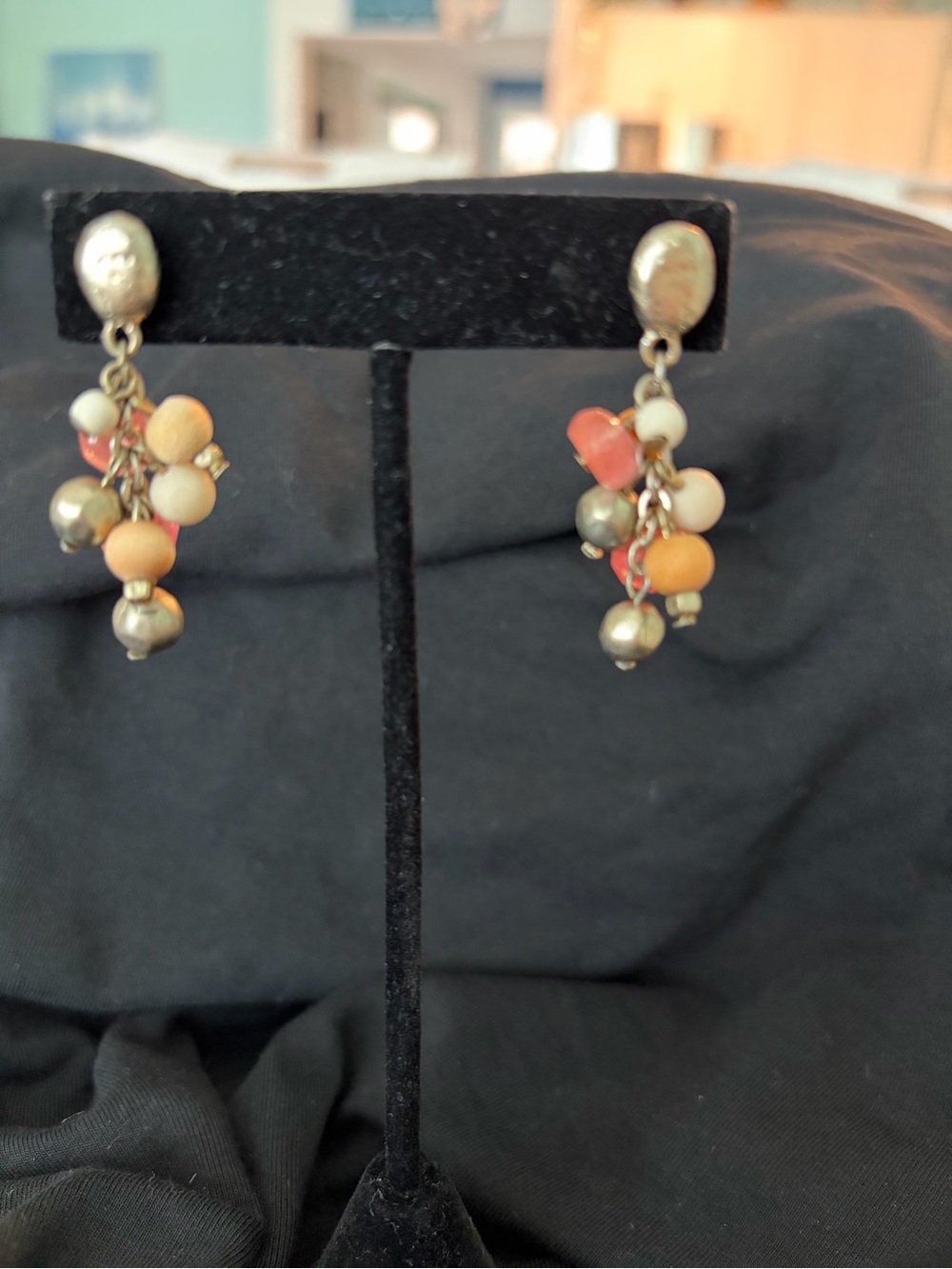 Vintage Y2K Chico's Pink, Cream and Gold Beaded Drop Earrings